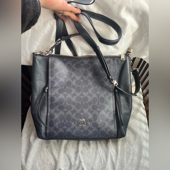 Coach Navy blue crossbody/shoulder bag - Picture 1 of 7